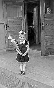 1950_einschulung schulbaracke_n_02